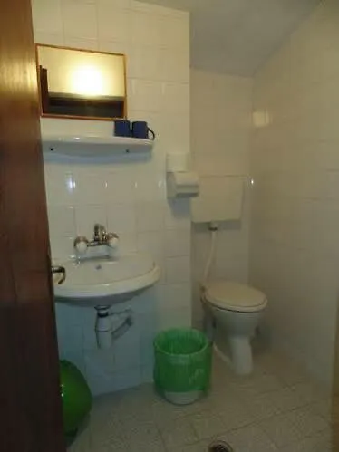 Topalovi 切尔诺莫雷茨