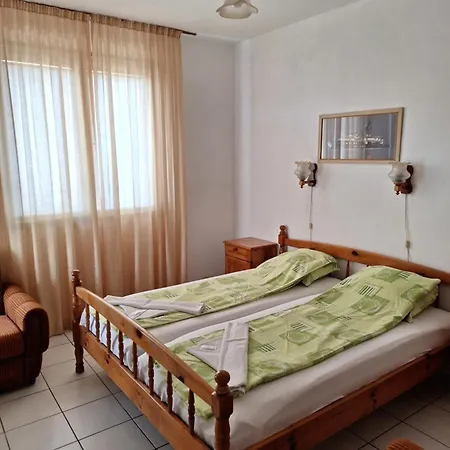 Topalovi Guest house