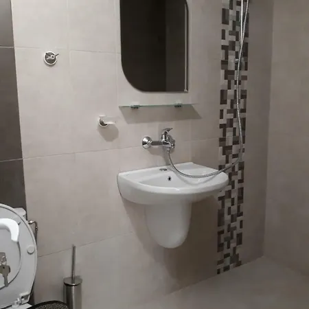 Topalovi