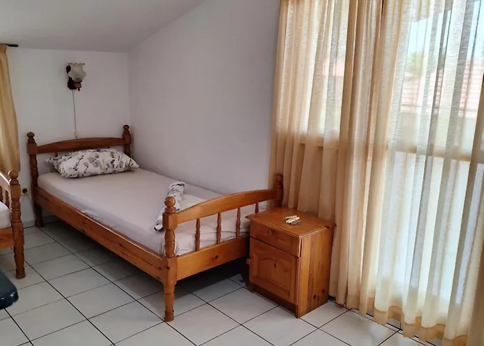 Topalovi Τσερνομόρετς