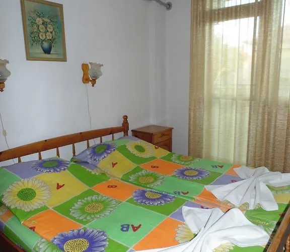 Topalovi 2* Τσερνομόρετς