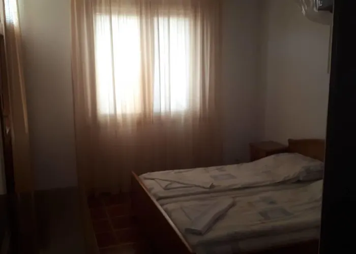 Topalovi 2* Τσερνομόρετς